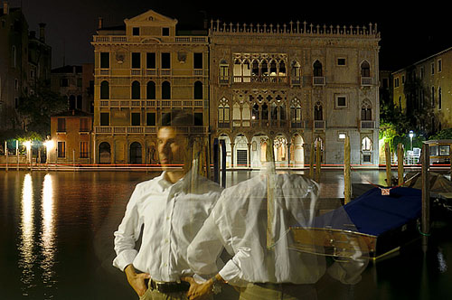 Per Umani Orizzonti "Self-portrait around midnight" 02  © Francesco Barasciutti 2008